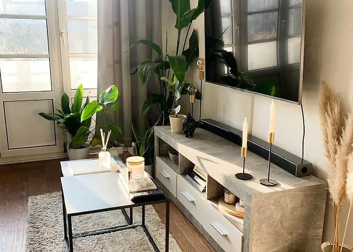 Apartment Lovely With Balcony, Hamburg